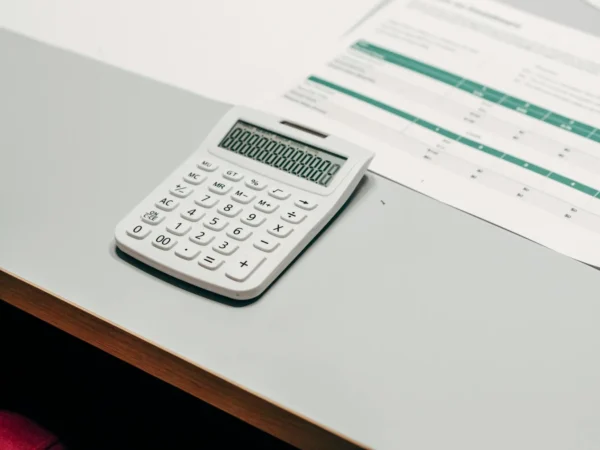 Calculette frais de notaire : comment estimer vos frais en 2024